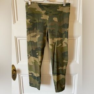 🌻J. Crew Camo Leggings